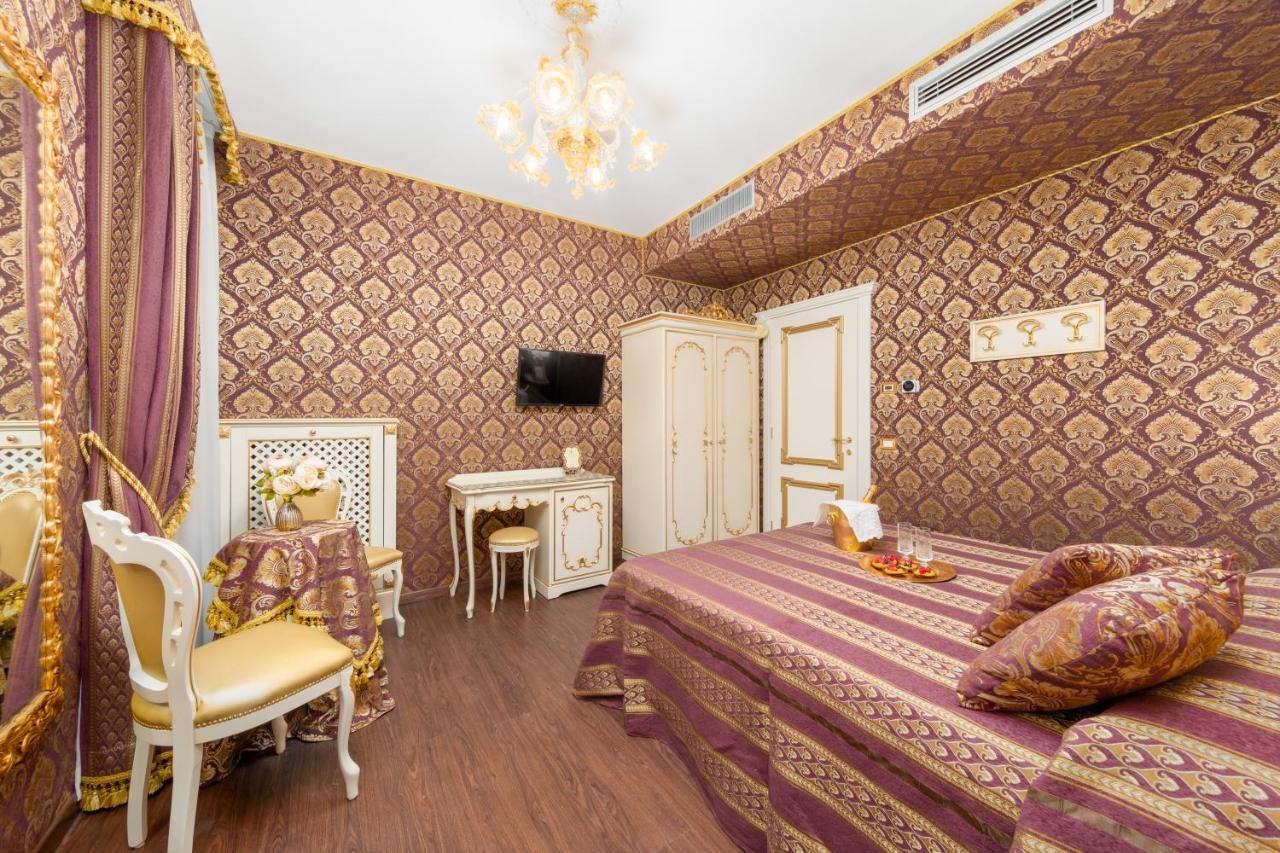 La Veneziana Boutique Venecia